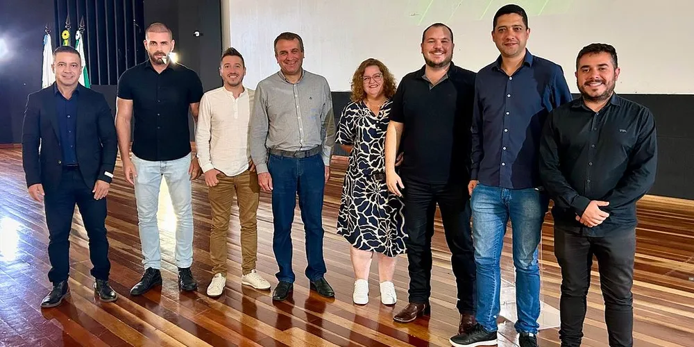 O prefeito Irani Barros e os vereadores eleitos em Arapoti marcaram presença no evento