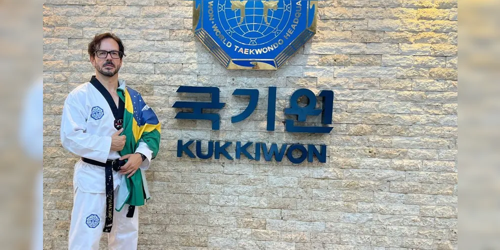 Atleta é coordenador da Federação Paranaense de Taekwondo