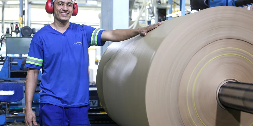 O Grupo Technocoat, com mais de 25 anos no setor papeleiro, produz seus itens a partir de fontes renováveis