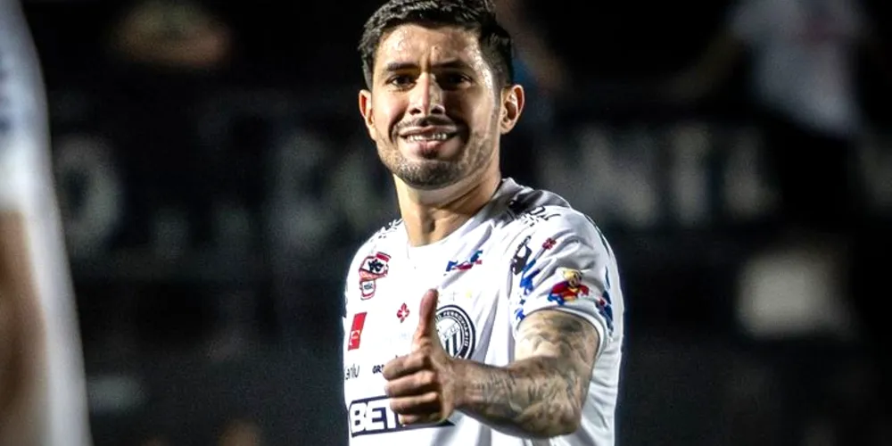 Thales Oleques soma 16 jogos e duas assistências pelo Operário