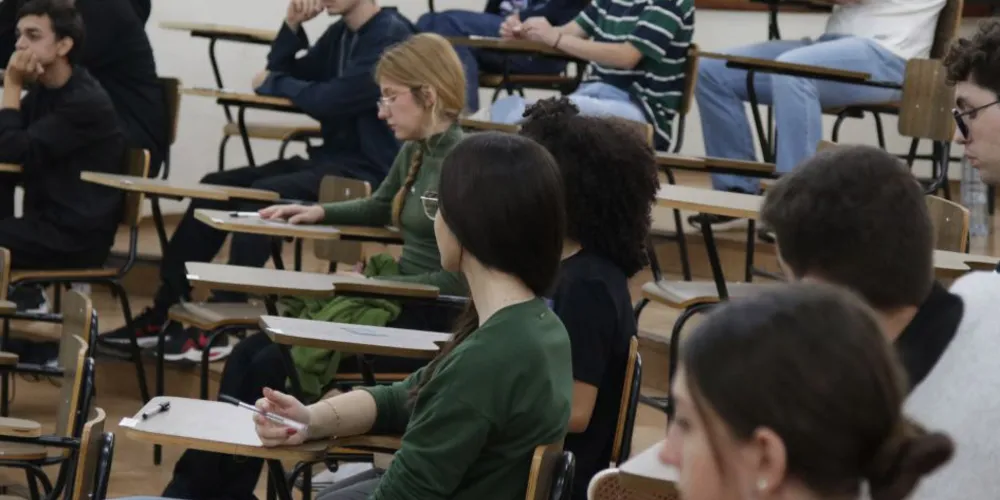 Vestibular 2025 da UEL será aplicado em 42 locais para mais de 16 mil candidatos