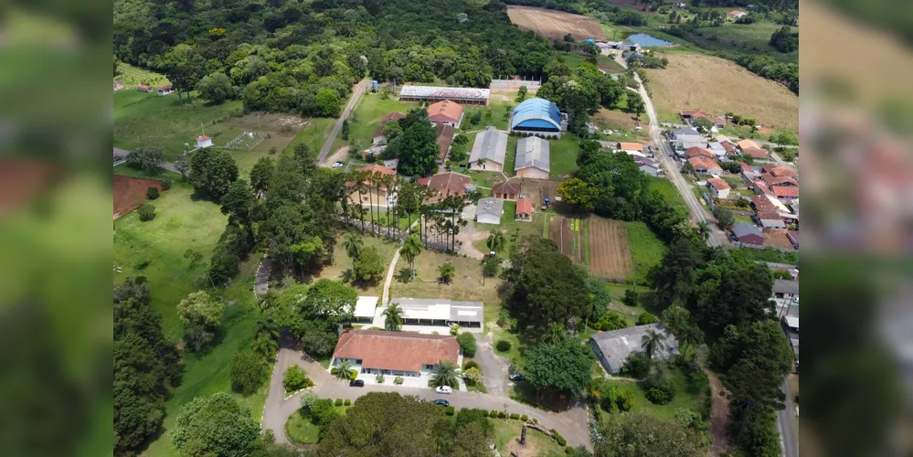 Centro Estadual Florestal Presidente Costa e Silva atende 350 alunos e viveiro da unidade funciona como sala de aula