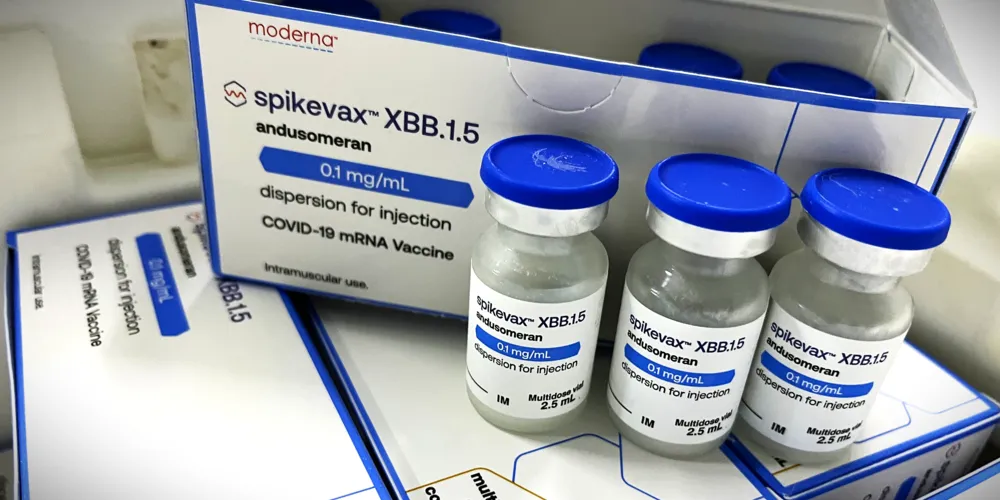 Lote de vacinas será da Moderna, doses do imunizante monovalente XBB