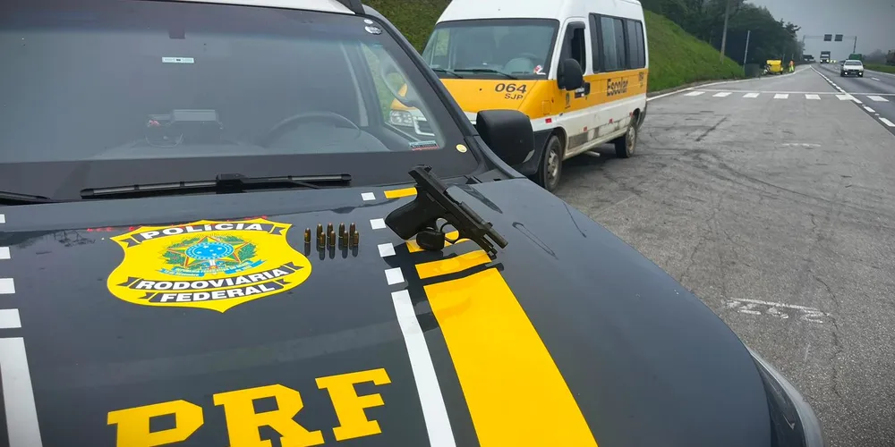 Agentes de segurança realizaram a prisão do motorista