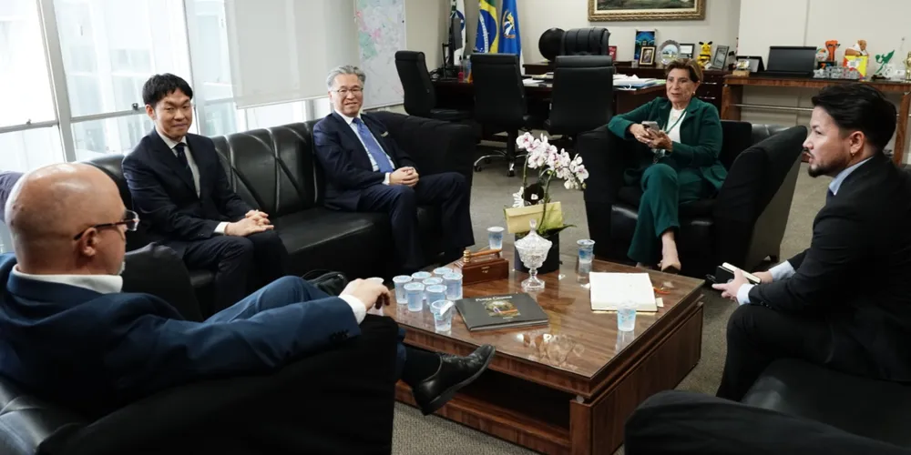 Encontro aconteceu na manhã desta quarta-feira (13)