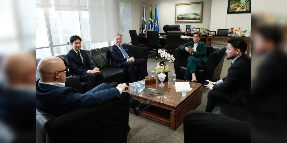 Encontro aconteceu na manhã desta quarta-feira (13)