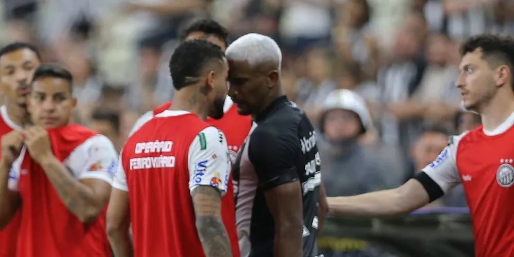 Confusões geram uma multa de R$ 2 mil a serem pagas pelo Fantasma