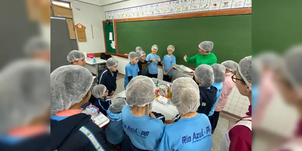 Como encerramento da proposta, a classe selecionou umas das receitas para fazer em sala de aula