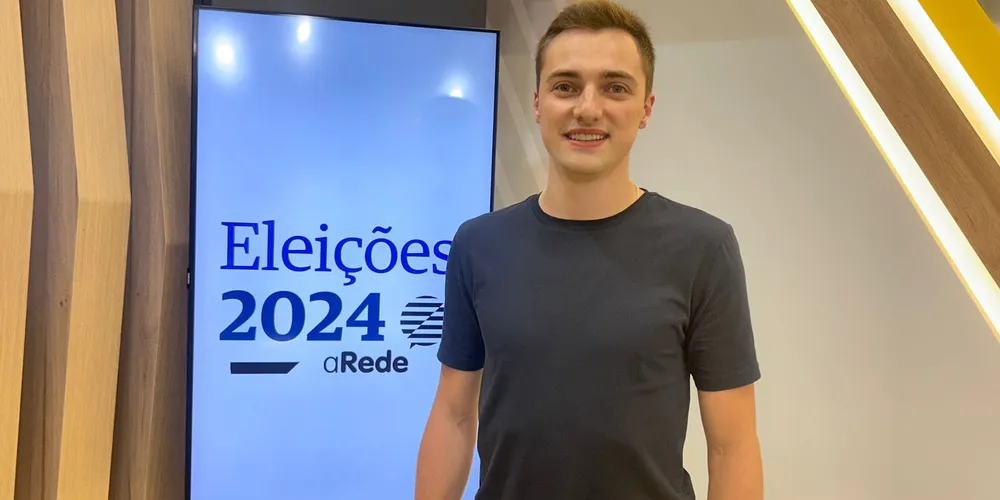 Ele foi eleito pelo Partido Liberal (PL) com 2.356 votos; Zampieri foi vereador entre 2017 e 2020, em Ponta Grossa