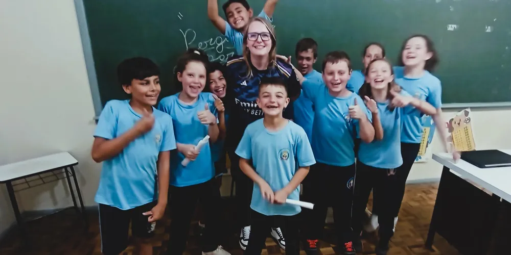 A partir com a professora Paula, os estudantes puderam compreender melhor a rotina da educadora