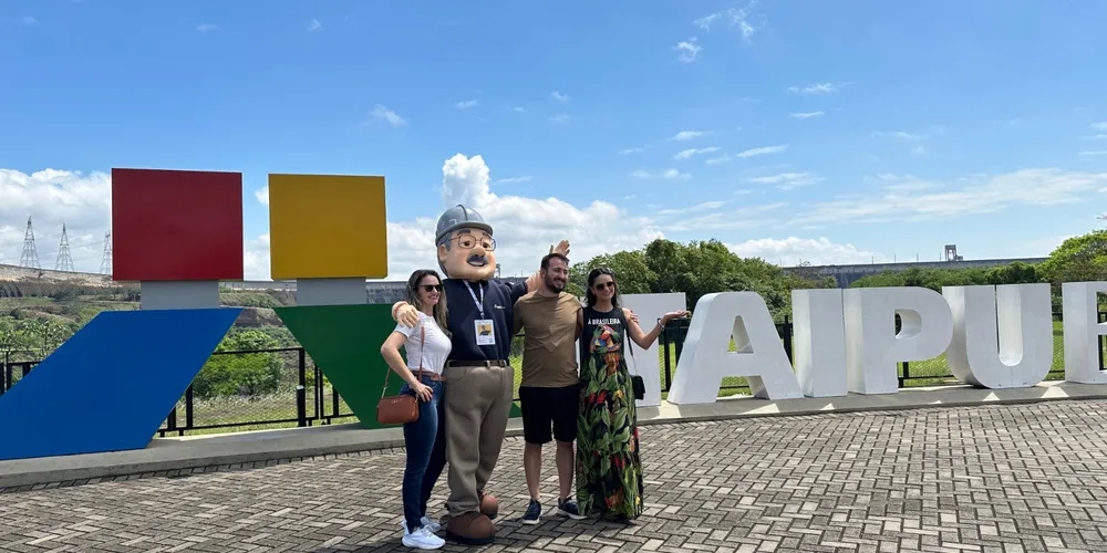 Para garantir mais conforto aos turistas, o horário do Itaipu Panorâmica também foi estendido em uma hora no fim de semana
