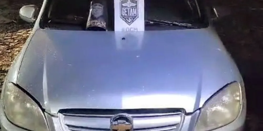 Carro foi encaminhado para a 13ª Subdivisão Policial (SDP)
