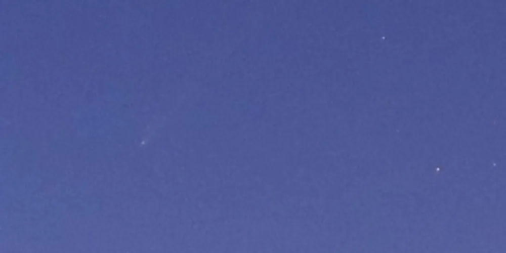 As imagens feitas mostram que o C/2003 A3 Tsuchinshan-ATLAS já está visível para a população