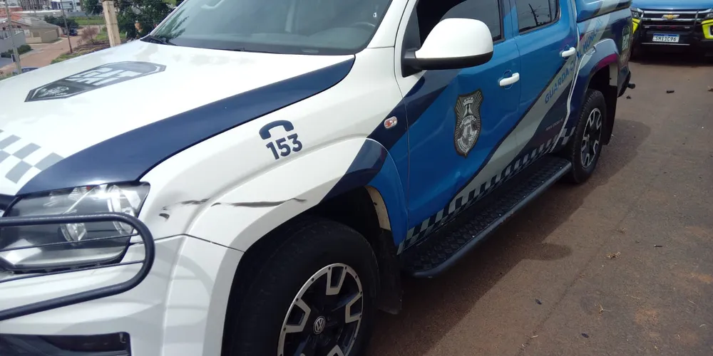 A motocicleta, uma Honda CG 150 Titan vermelha, foi recolhida para o pátio da Polícia Militar (PM)