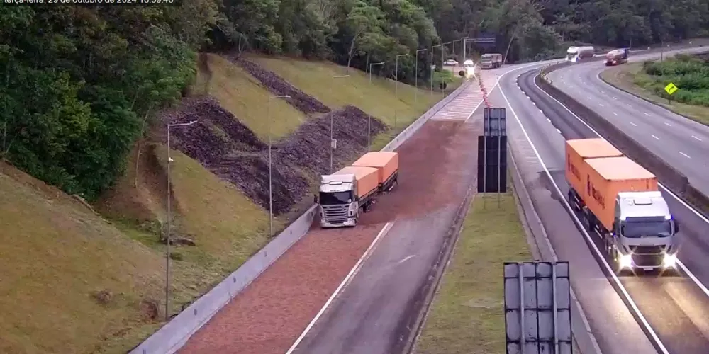 Caminhão perdeu o freio durante a descida