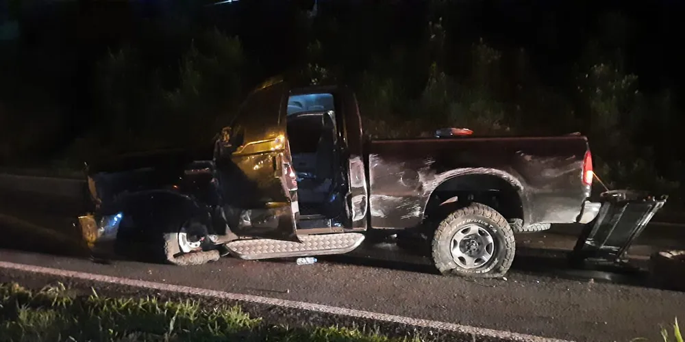 Motorista ficou ferido após carro sair da pista
