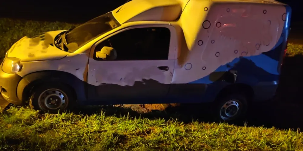 Acidente na PR-151, em Carambeí, aconteceu na noite dessa quarta-feira (23)