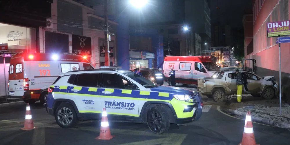 Acidente no Centro de PG mobiliza equipes de socorro