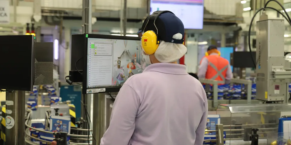 De faxineiro a nível superior: semana começa com 21,7 mil vagas de empregos