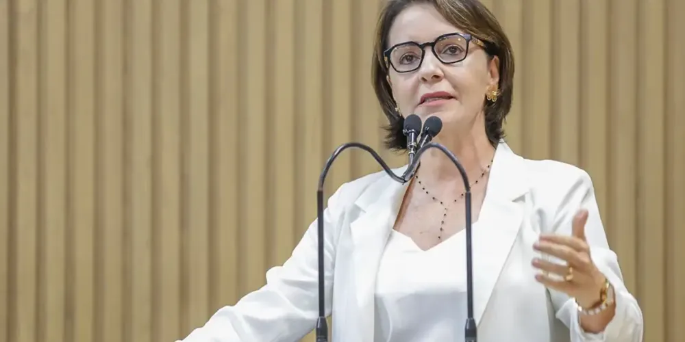 Imagem ilustrativa da imagem Emília Corrêa é eleita prefeita de Aracaju