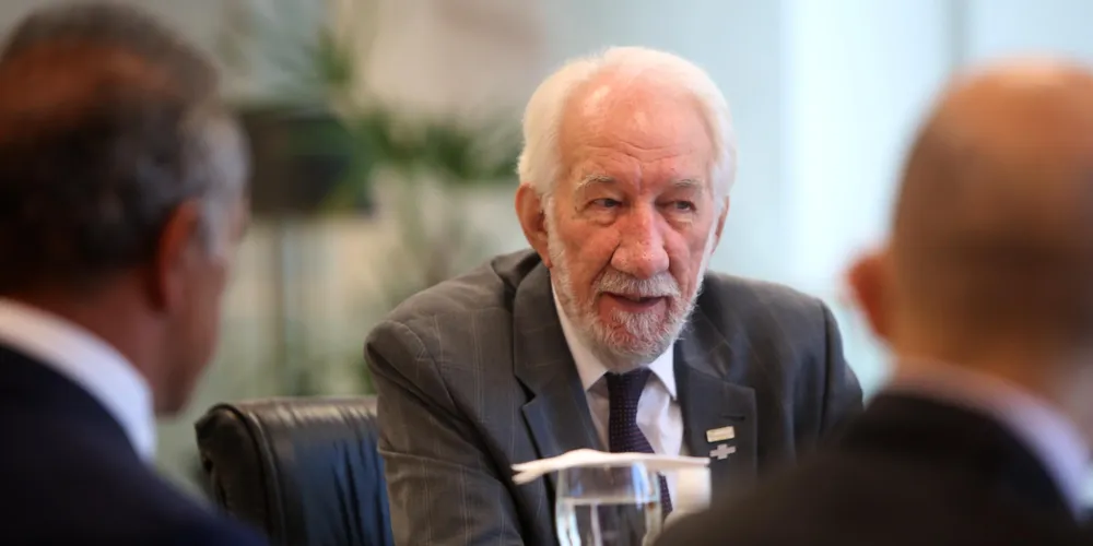 Piana participa na tarde desta terça de um encontro com a FEPASC