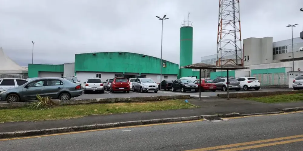 A equipe médica encaminhou a vítima à Unidade de Pronto Atendimento (UPA)