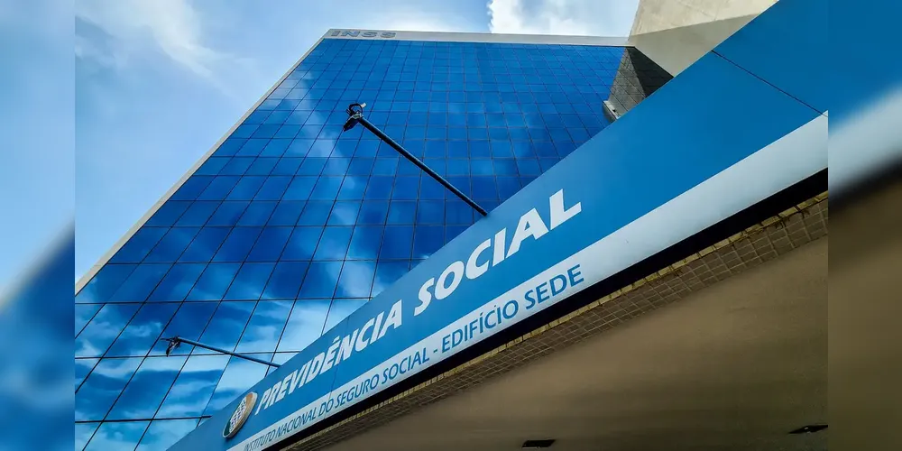 INSS começa a pagar benefícios acima do mínimo nesta terça (01)