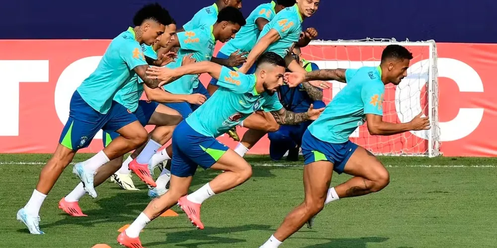 Comandados de Dorival Jr. encerraram a preparação para o confronto desta quinta-feira (10), no Chile