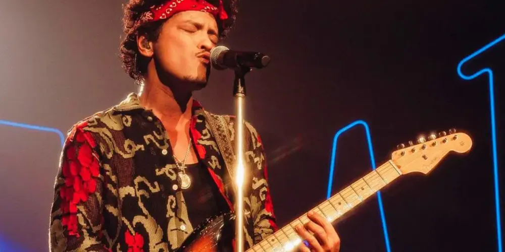 Imagem ilustrativa da imagem Bruno Mars realiza show em Curitiba; veja a programação: