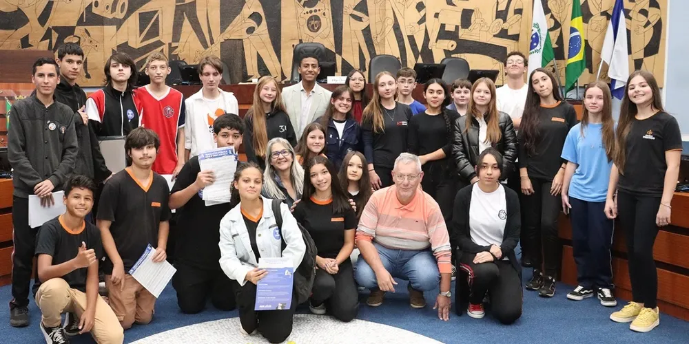 Câmara Jovem de Ponta Grossa é composta por 19 jovens vereadores