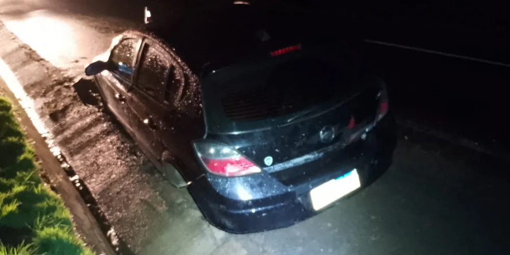 Acidente aconteceu na madrugada desta quarta-feira (06)