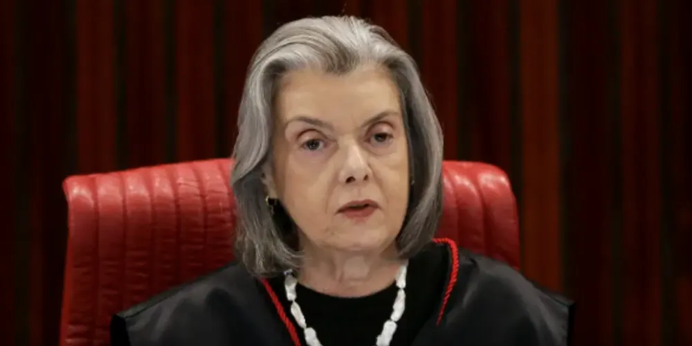 Ministra Cármen Lúcia, disse que as eleições seguem tranquilas