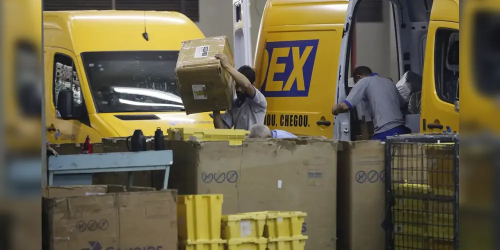 De janeiro a junho deste ano, os Correios registraram prejuízo de R$ 4,36 bilhões, enquanto no mesmo período de 2024, o déficit foi de R$ 1,3 bilhão