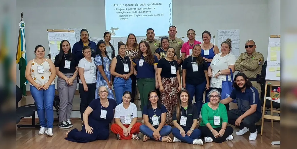 Profissionais da rede de proteção à criança e ao adolescente de Imbaú concluíram o treinamento nessa segunda-feira (11)