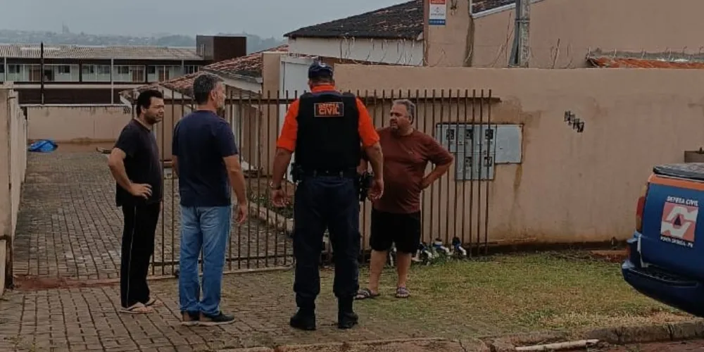 Defesa Civil de Ponta Grossa prestou atendimentos para as pessoas atingidas pelas chuvas