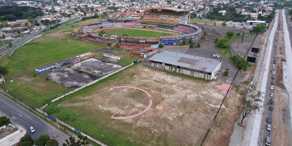 Estádio Pinheirão