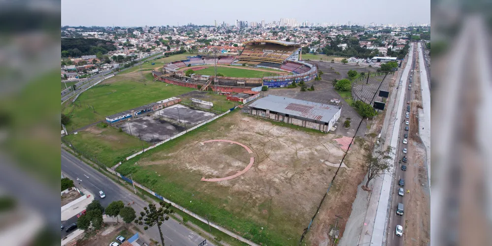 Estádio Pinheirão