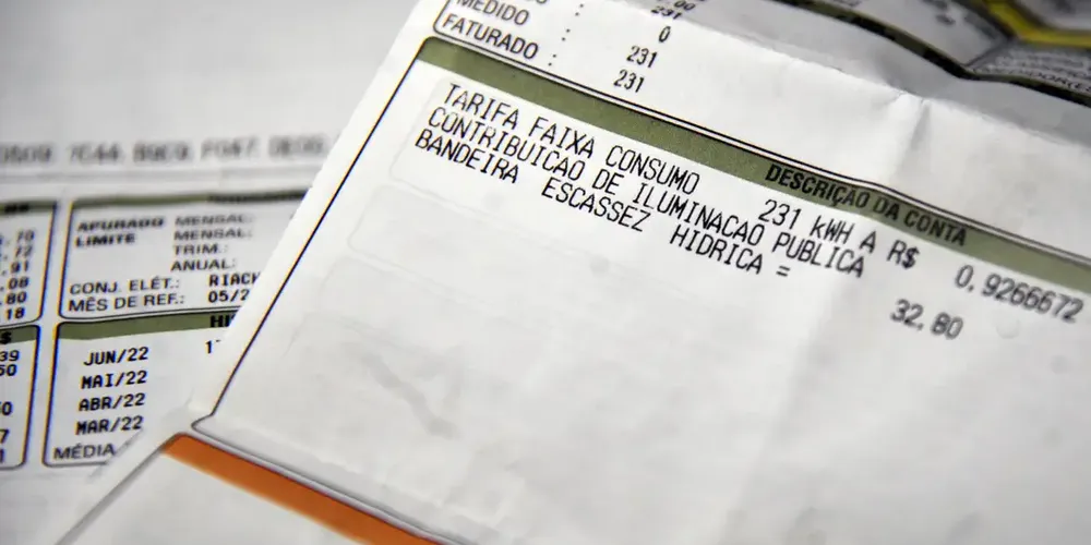Conta de energia elétrica fica mais cara a partir desta terça-feira (01)