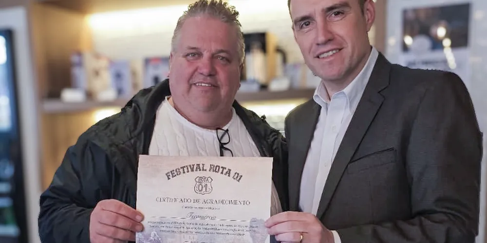 Organização do Festival entregou certificado personalizado ao presidente do Sindilojas PG