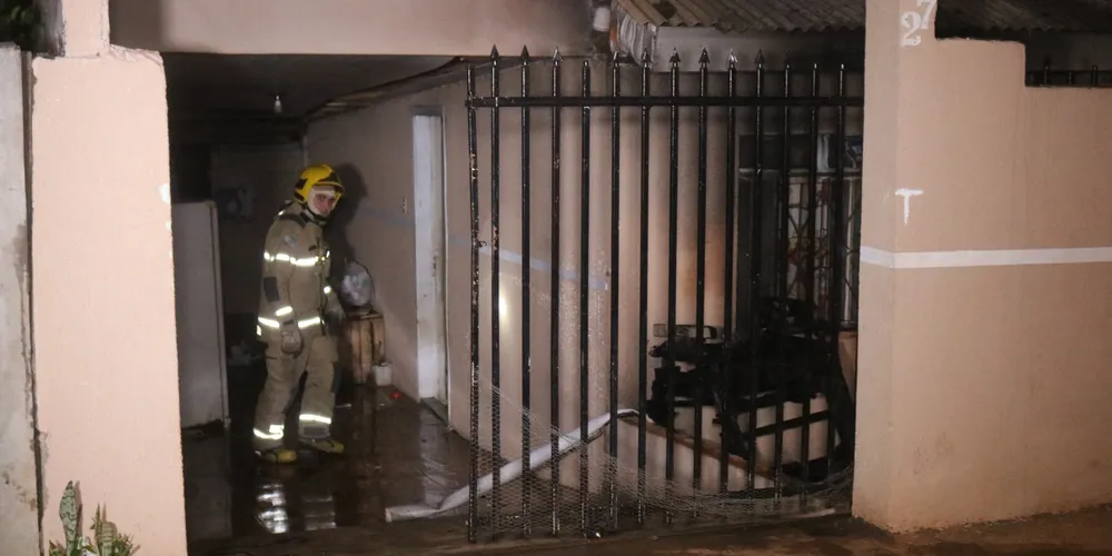 Corpo de Bombeiros foi acionado na madrugada desta quarta-feira (04)