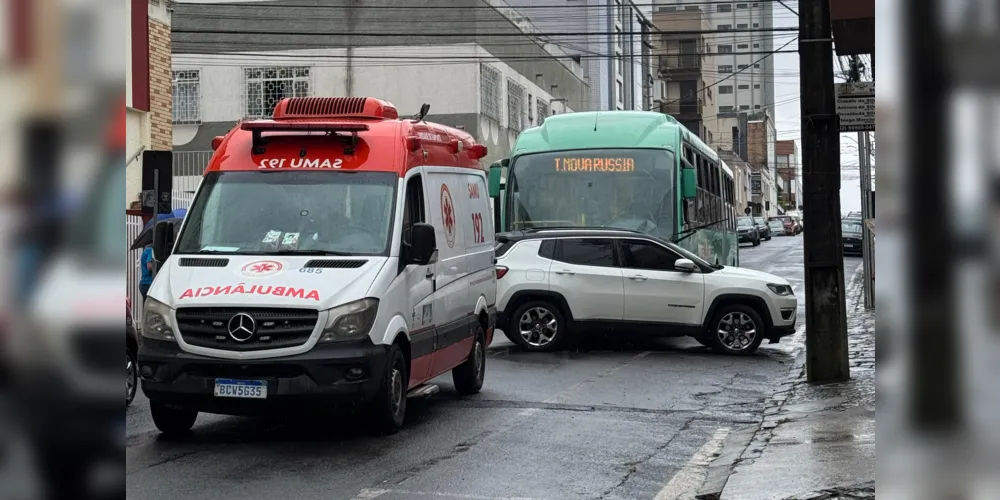 Equipes seguem no local realizando atendimento