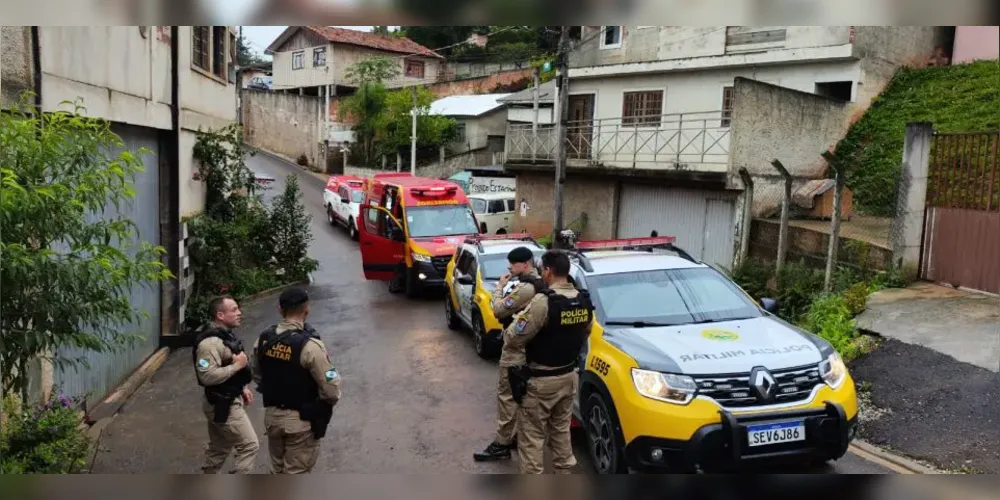 O homem foi encaminhado ao Hospital Universitário Cajuru, em Curitiba