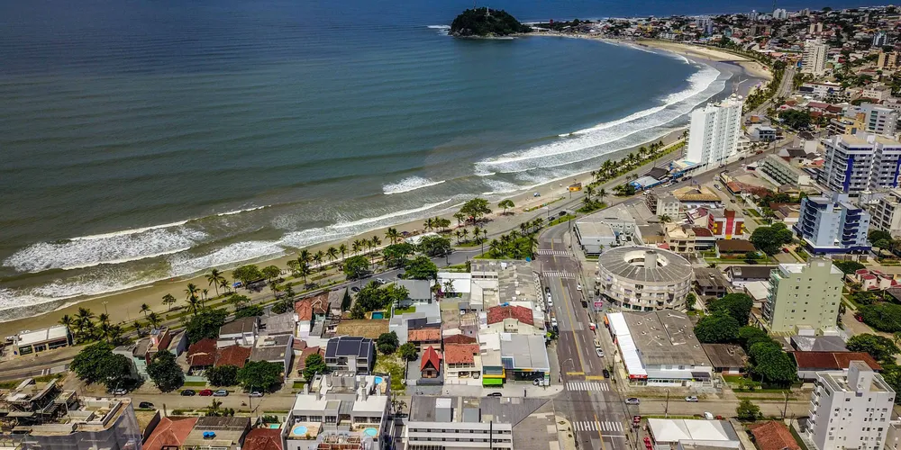 As obras da Ponte de Guaratuba alcançaram 17,7% de conclusão