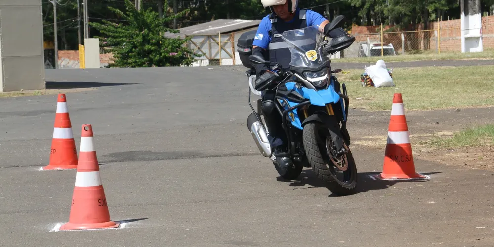 A equipe, composta por integrantes da Superintendência de Trânsito e Segurança Viária do Município, atuará na prevenção e no combate a crimes de trânsito em Ponta Grossa