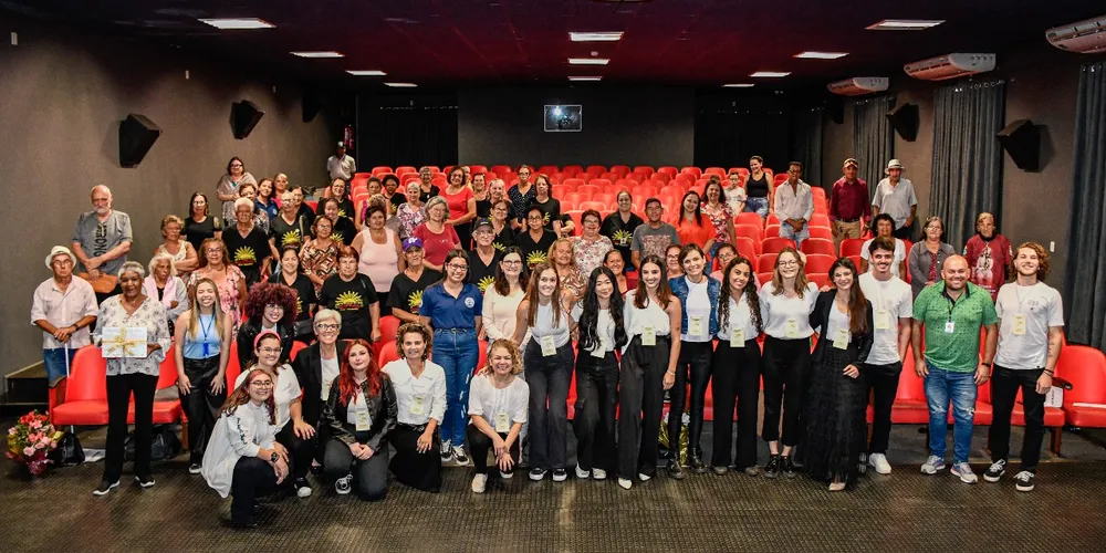 O evento foi marcado pela exposição de trabalhos dos alunos bolsistas e pela veiculação de um vídeo com depoimento dos acadêmicos