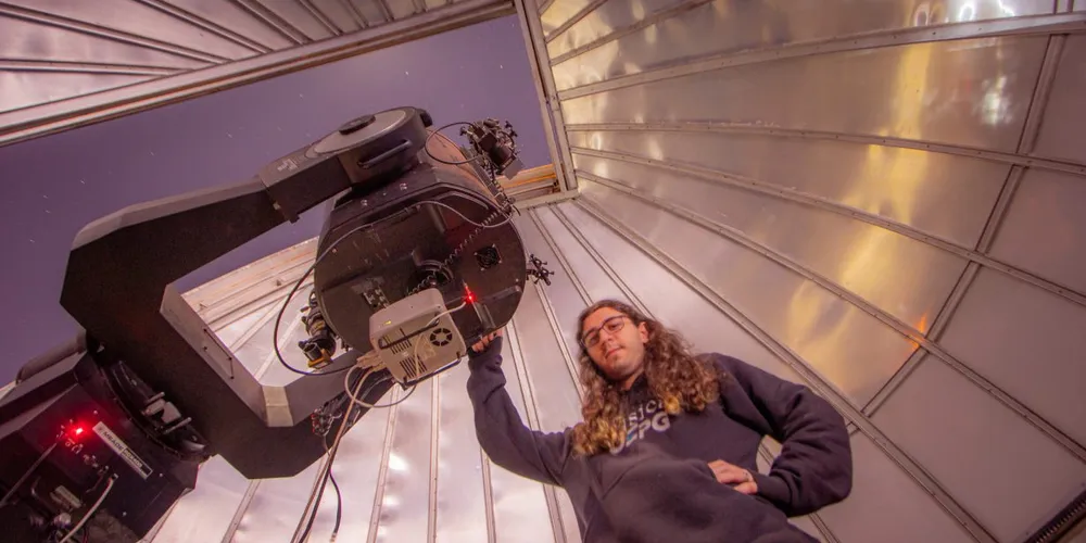 Se as condições climáticas forem favoráveis, os participantes ainda poderão fazer uma observação do céu com os telescópios