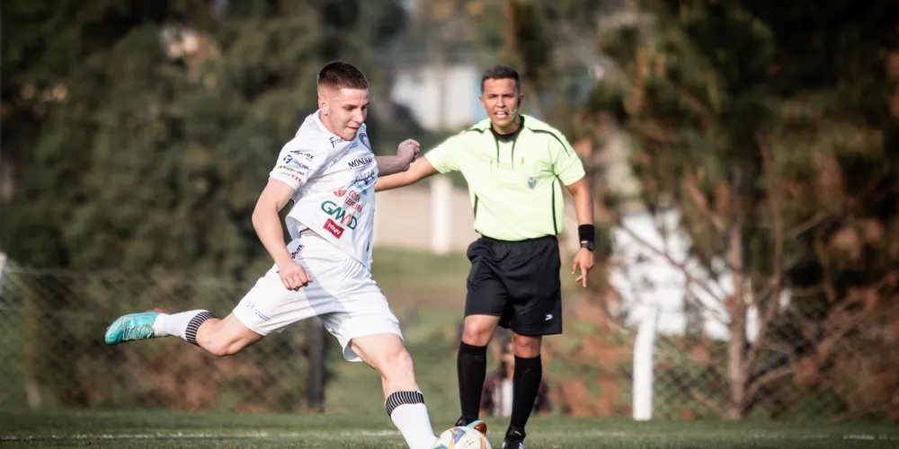 Na competição, o Operário venceu cinco jogos, empatou uma vez e perdeu apenas duas