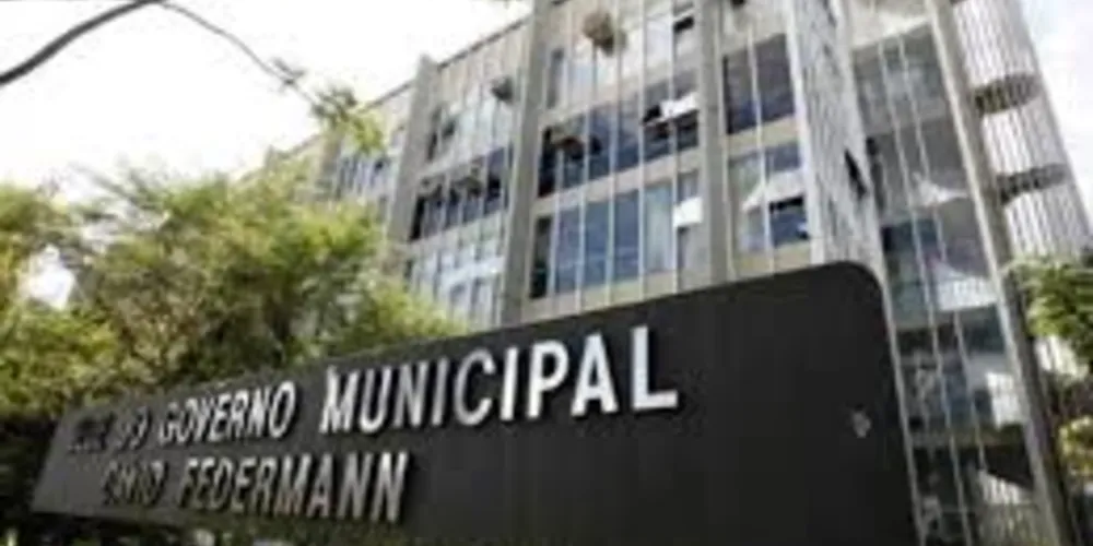 Paço Municipal de Ponta Grossa, na região da Ronda