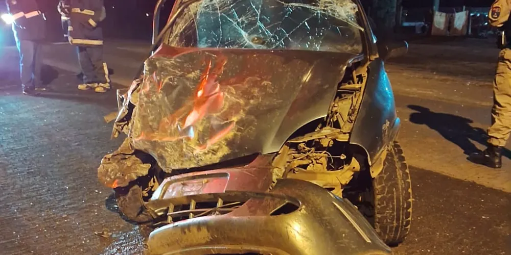 Acidente aconteceu na noite dessa sexta-feira (25)