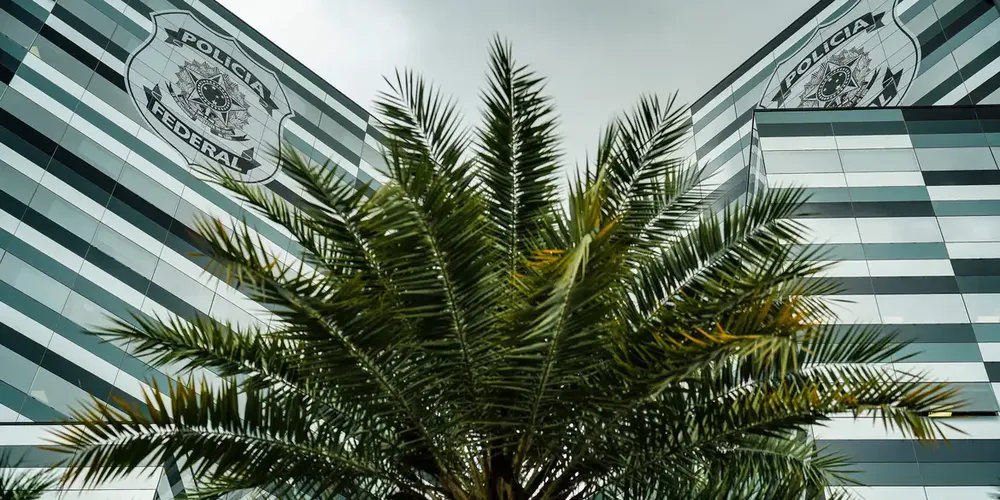 A informação está no relatório da PF que indicia 37 acusados